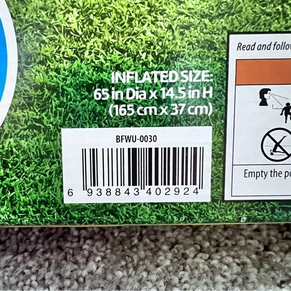 New! Play Day Inflatable three ring pool - Picture 4 of 5